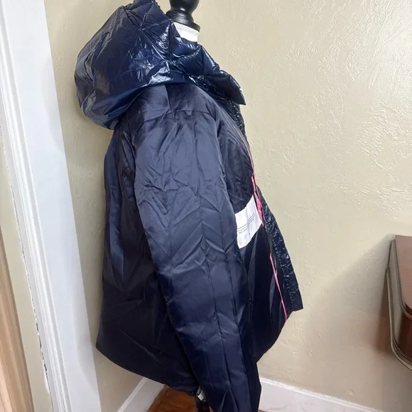 ❤️Kate Spade NWT Glossy Blue Puffer Coat.Size XL.